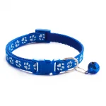 Collier bleu avec clochette pour chat