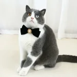 Collier pour Chat noir en Velours avec Noeud Papillon